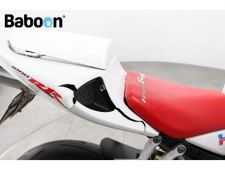 Honda CBR 1000 RR Fireblade picture 13