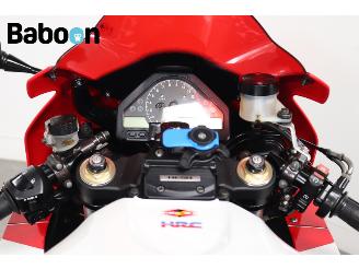 Honda CBR 1000 RR Fireblade picture 14