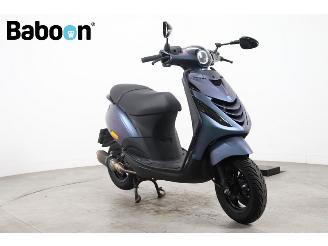 Piaggio  Zip 45KM picture 8