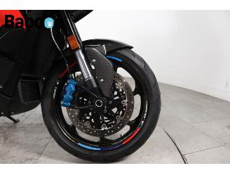 BMW  M 1000 XR Competition picture 9
