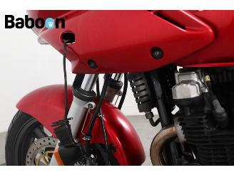 Kawasaki  ZR-7 S picture 18