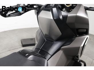 Honda  X-ADV picture 12
