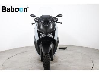 Yamaha XMAX 300 Tech MAX+ picture 7