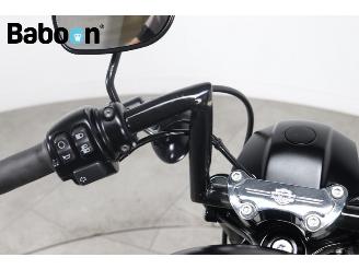 Harley-Davidson XL 883 N Sportster Iron ABS picture 18