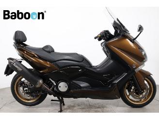 krockskadad bil motor Yamaha  XP 530 T-MAX ABS 2013/3