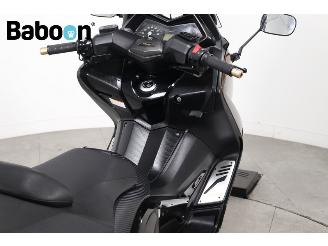 Yamaha  XP 530 T-MAX ABS picture 15