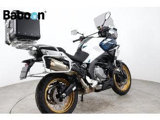 CFMoto  700 MT Adventure picture 2