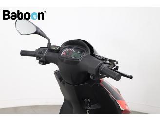 Aprilia SR 50 Motard 45km picture 15