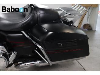 Harley-Davidson  FLHXS Street Glide Special picture 25