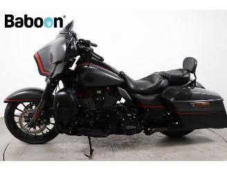 Harley-Davidson  FLHXSE CVO Street Glide 117 picture 5