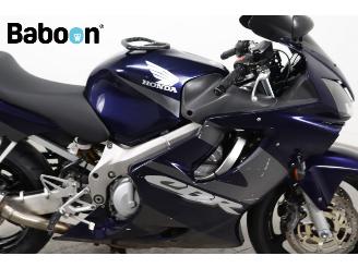 Honda CBR 600 F picture 11