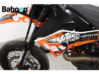 KTM 690 SMC  picture 19