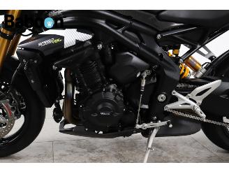 Triumph Speed Triple 1200 RX picture 14