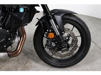 Honda CB 750 Hornet picture 12
