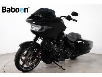 Harley-Davidson  FLTRX Road Glide Custom 117 picture 4