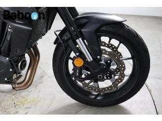 Honda CB 750 Hornet picture 17