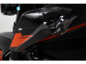 KTM  890 Duke R ABS picture 13