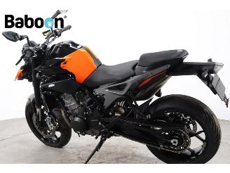 KTM 790 Duke L picture 2