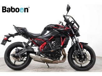 Vaurioauto  motor cycles Kawasaki Z 650 ABS 2025/9