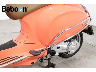 Vespa  Primavera 4T Touring 45KM picture 14
