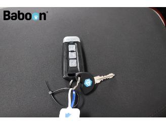 Piaggio  400 Beverly S HPE picture 19