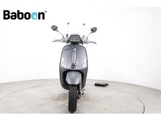 Vespa  Sprint 25KM picture 3