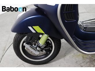 Vespa  GTS 300 Super HPE picture 12