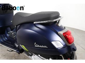 Vespa  GTS 300 Super HPE picture 9