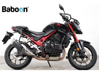 dañado motos Honda CB 750 Hornet 2023/10