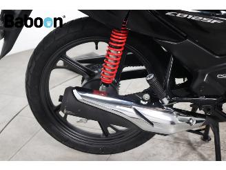 Honda CB 125 F picture 20