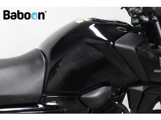 Honda CB 125 F picture 21
