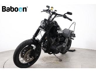 Harley-Davidson  FXDBI Dyna Street Bob picture 4