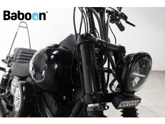 Harley-Davidson  FXDBI Dyna Street Bob picture 17