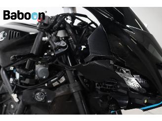 Yamaha  YZF-R7 picture 18