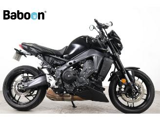krockskadad bil motor Yamaha MT-09  2023/9