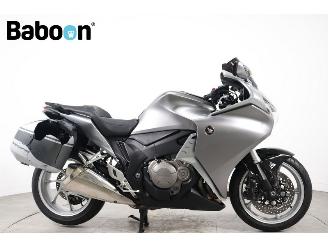  Honda VFR 1200 F ABS 2011/3