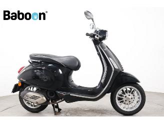 damaged scooters Vespa Sprint 45KM  2016/5