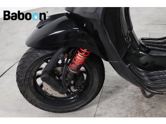 Vespa  Sprint 25KM picture 13