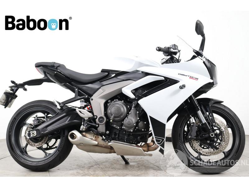 Triumph Daytona 660