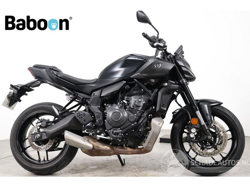 Yamaha MT-07 