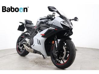 CFMoto  675 SR-R picture 2