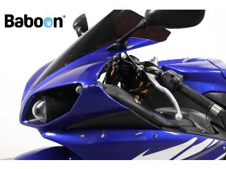 Yamaha  YZF-R1 picture 16