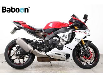 danneggiata motocicli Yamaha  YZF-R1 2016/9