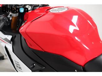 Yamaha  YZF-R1 picture 16