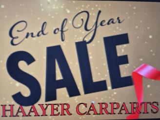 Damaged car Aston Martin   2025/1