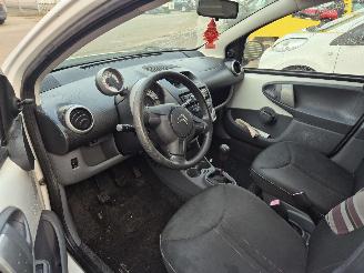 Citroën C1 1.0 12 ambiance picture 6