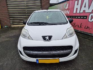 Peugeot 107 1.0 12v xr picture 6