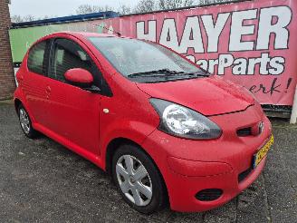 Schadeauto Toyota Aygo 1.0 12v access AIRCO 2009/6