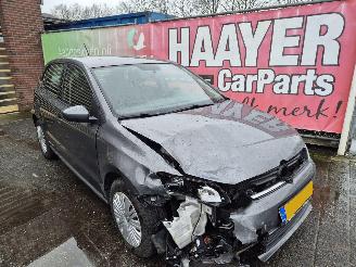 skadebil auto Volkswagen Polo 1.2 tsi comfortline 2016/6