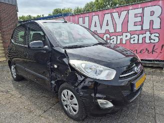 Schadeauto Hyundai I-10 1.2 PLUS 2012/5